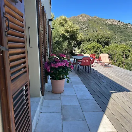 Casa Di L'alivi * Santa-Reparata-di-Balagna